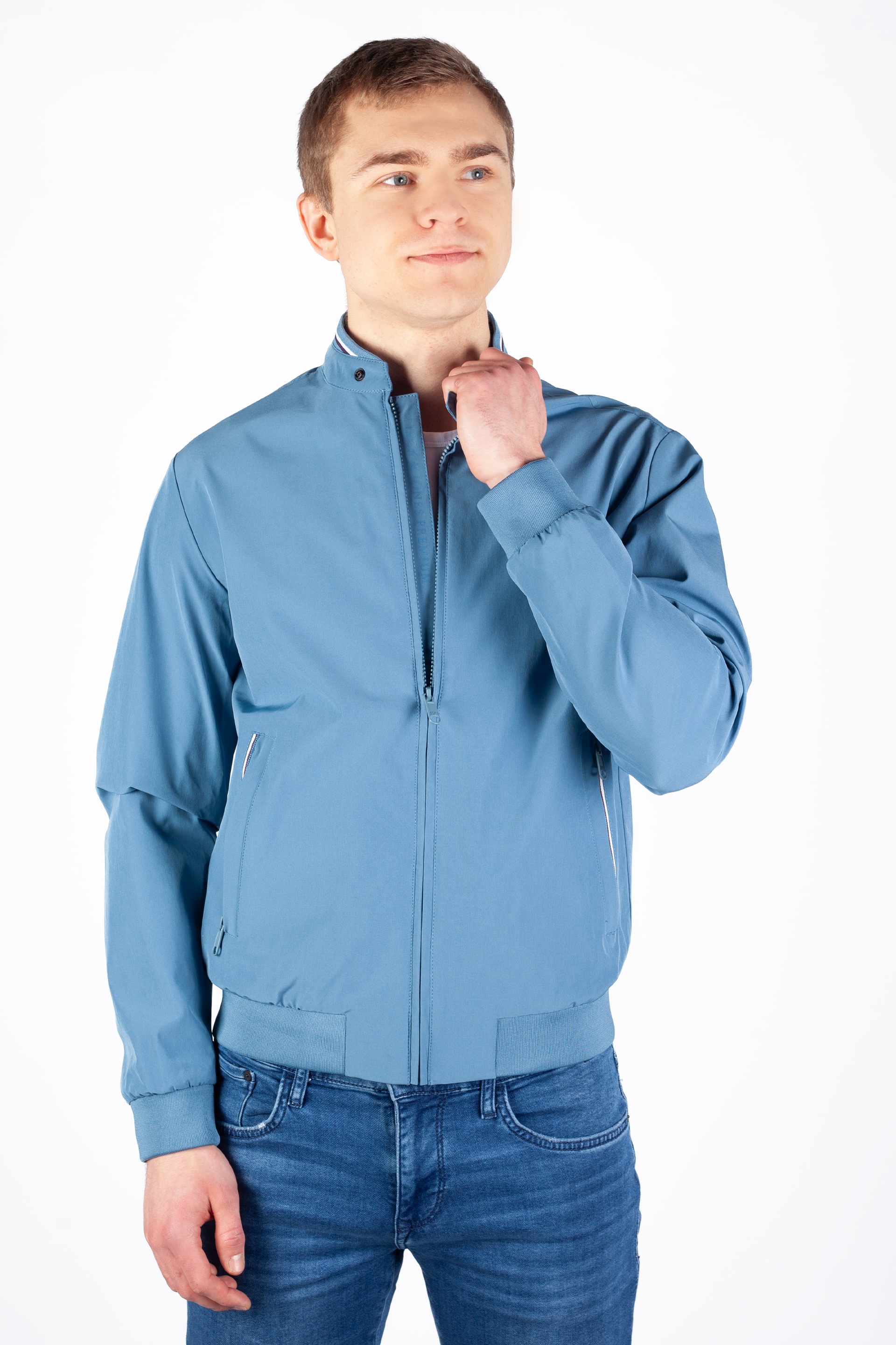 Windjacke JACK & JONES 12251906-Captains-Blue