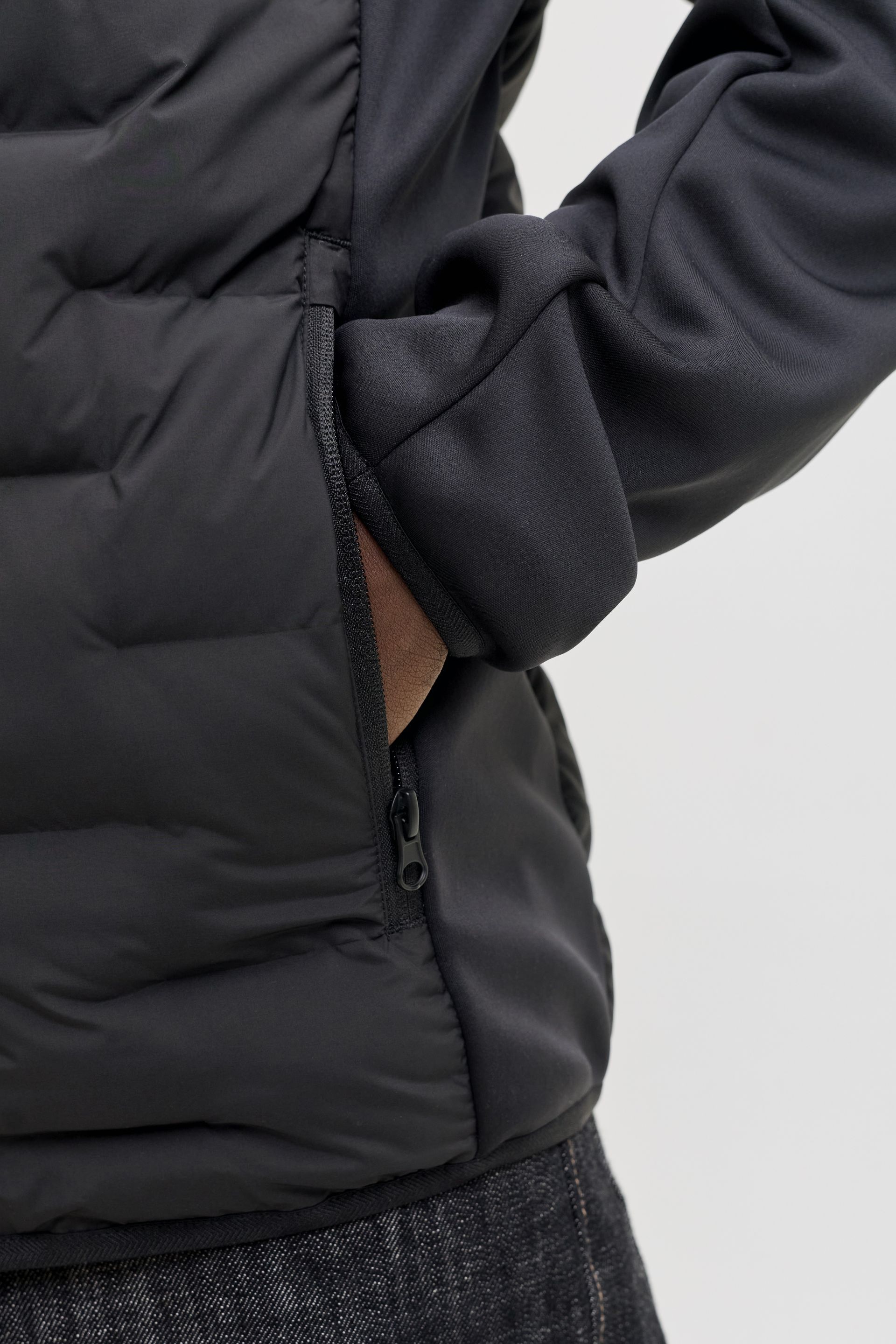 Jacke JACK & JONES 12288894-Black