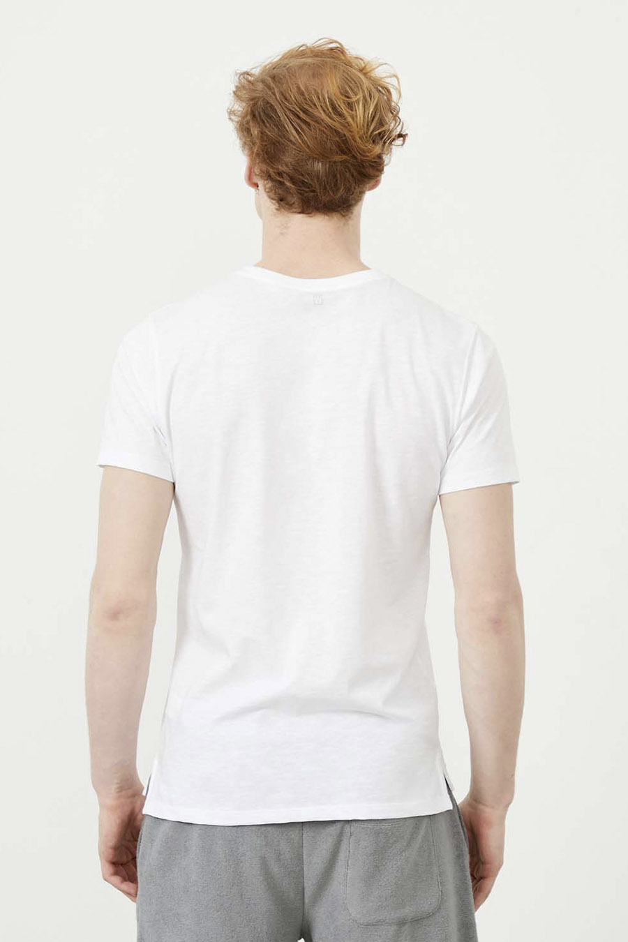 T-Shirts XINT 501845-BEYAZ