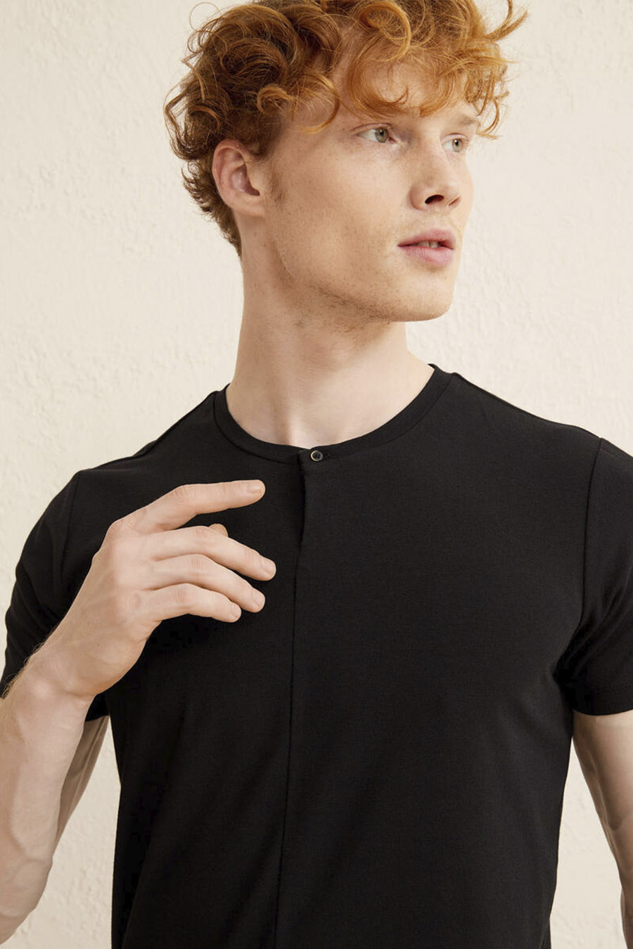 T-Shirts XINT 501898-SIYAH