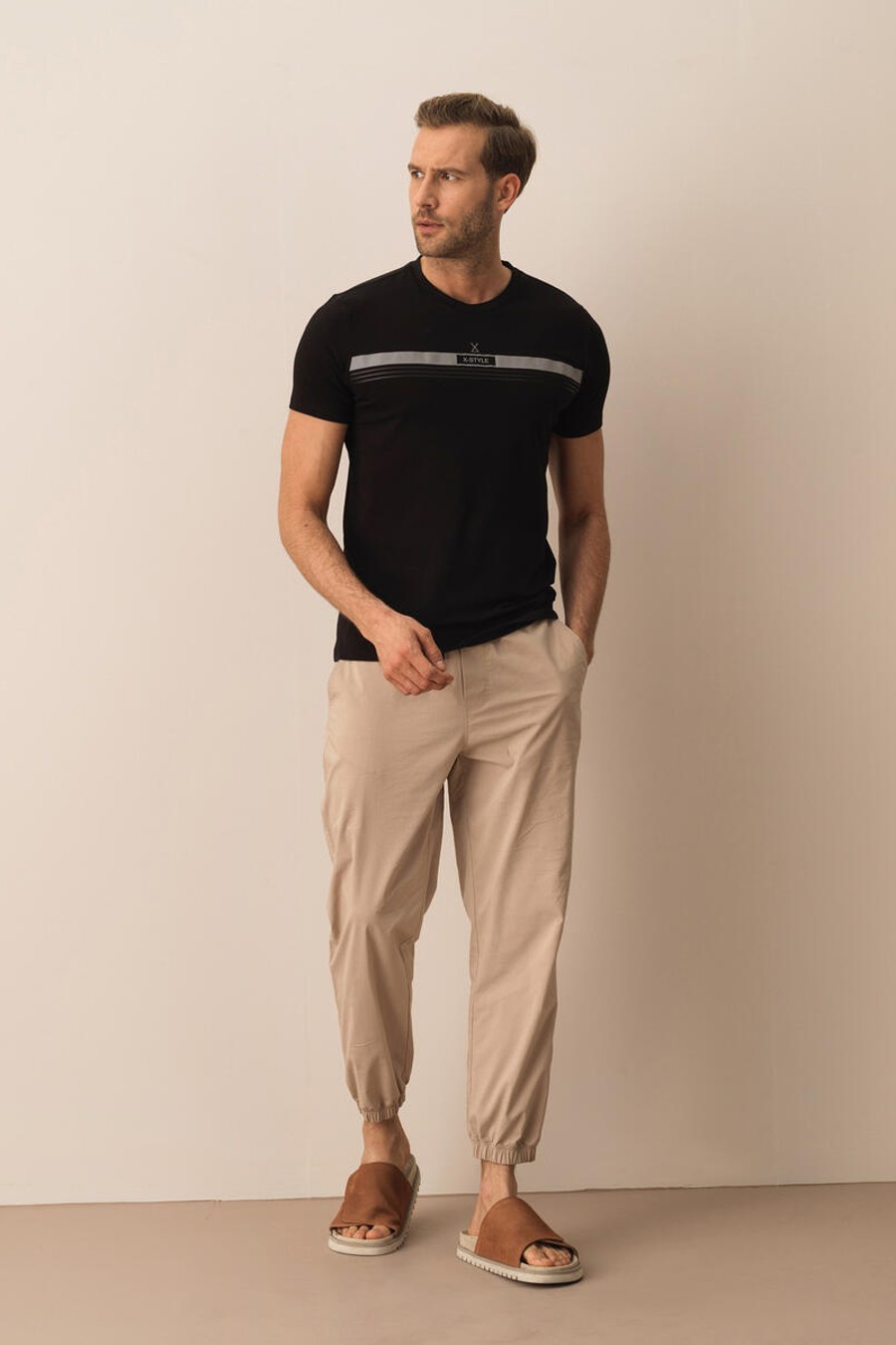 T-Shirts XINT 501993-SIYAH