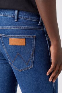 Jeans WRANGLER W18S8423M