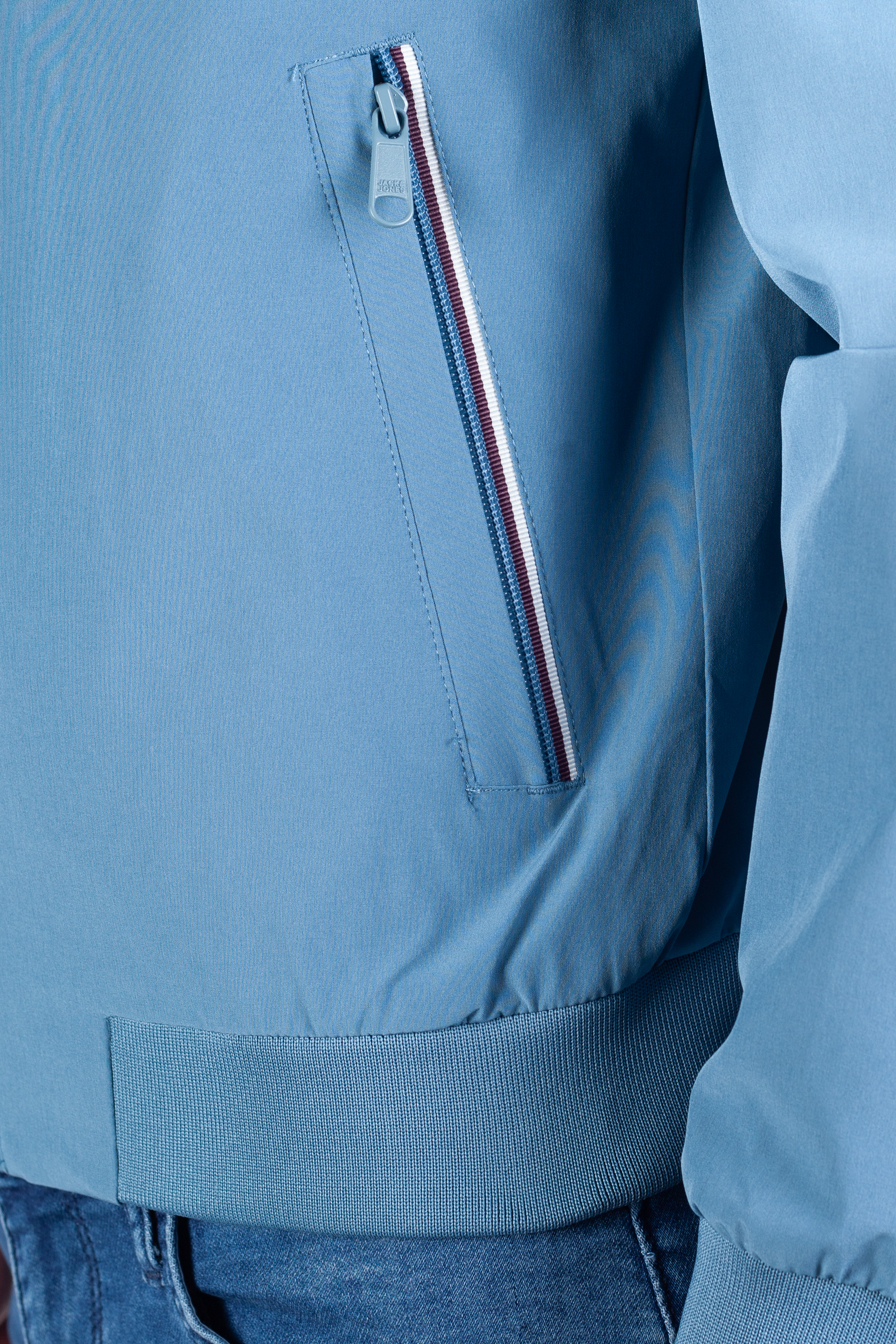 Tuulejope JACK & JONES 12251906-Captains-Blue