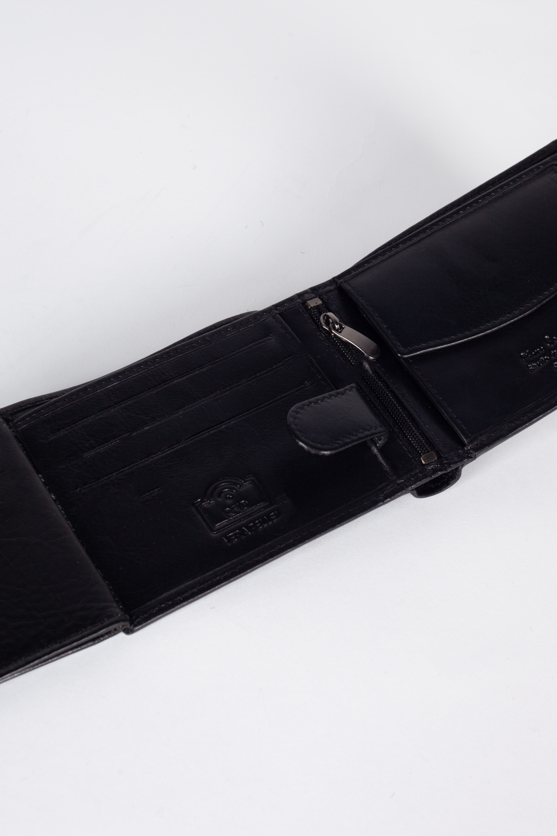 Rahakotid PIERRE CARDIN G01-TILAK150-NERO