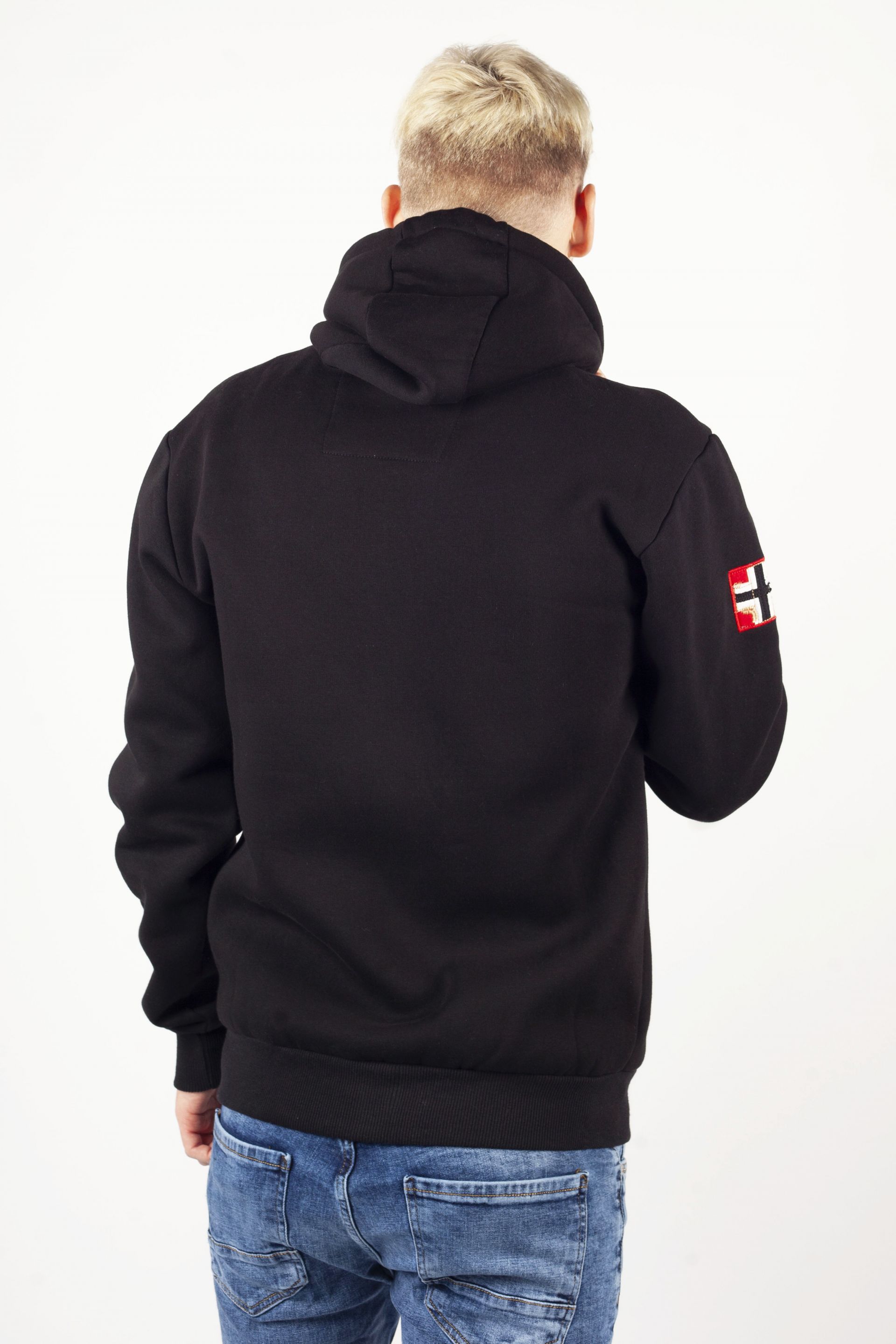 Spordijakid GEOGRAPHICAL NORWAY GUTTA-BLACK