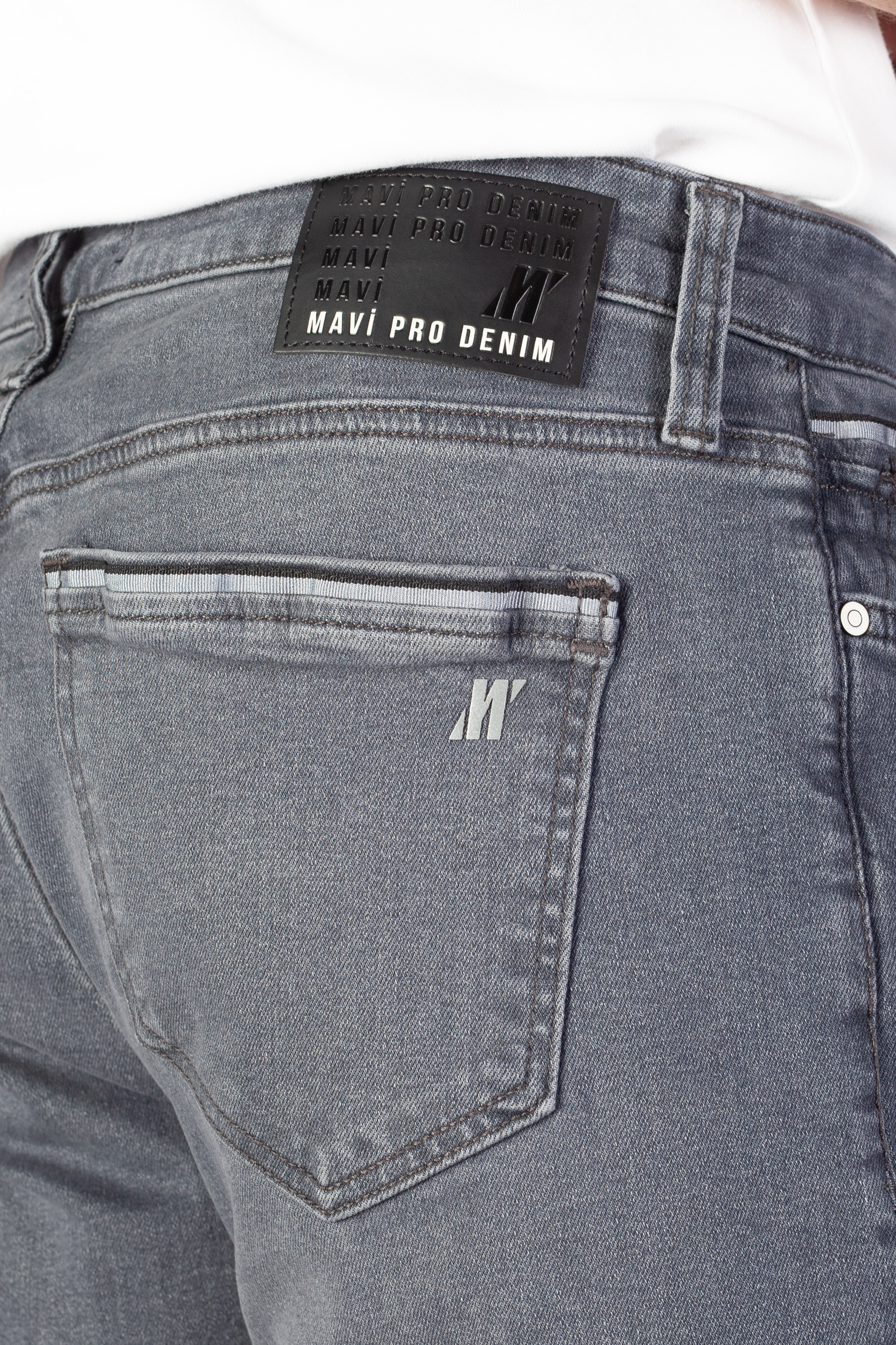 Jeans MAVI 0042285213