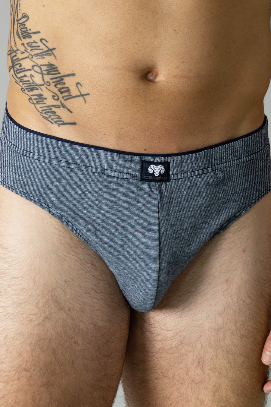 Briefs CECEBA 10184-6095-622