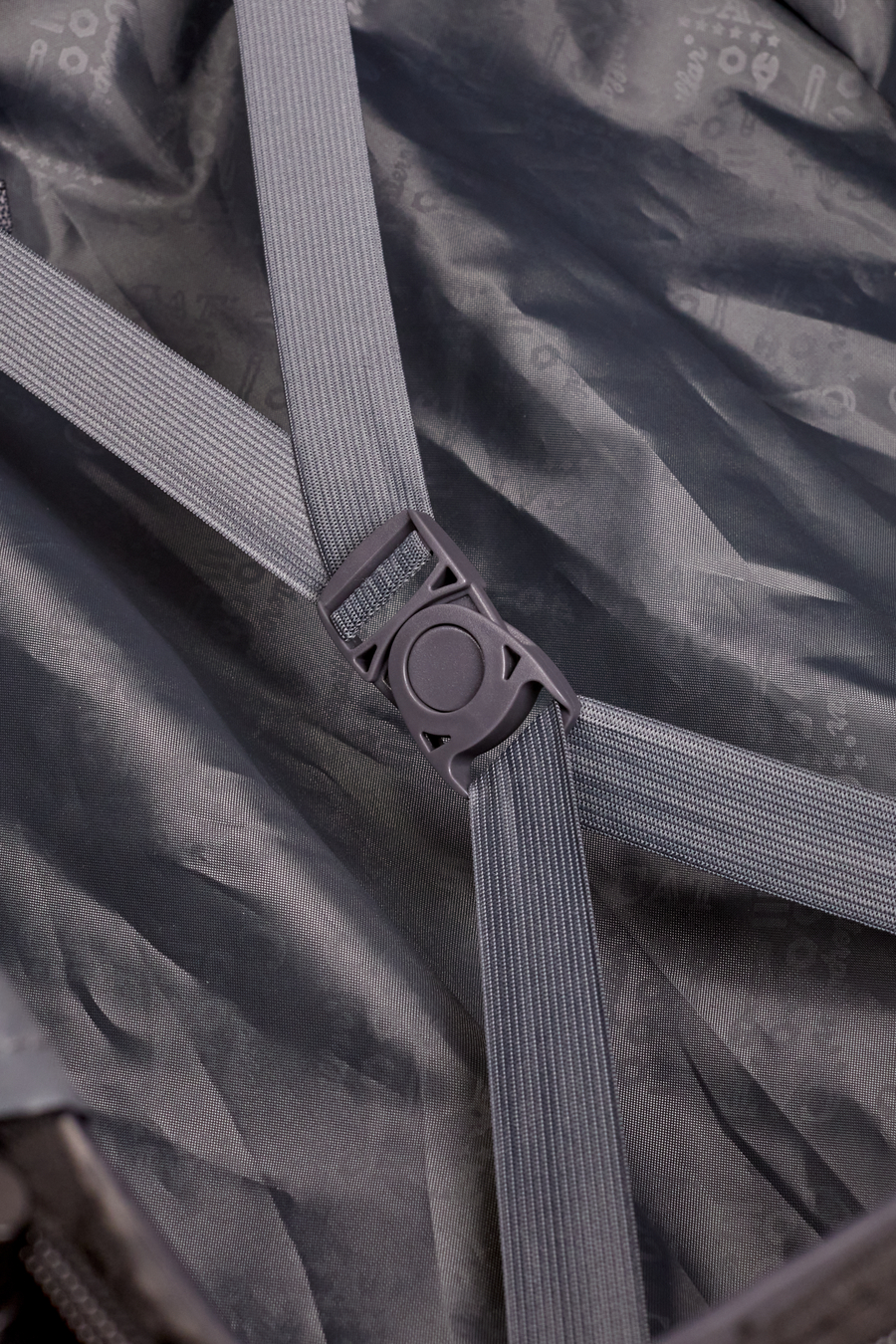 Travel suitcase CAT 84871-01