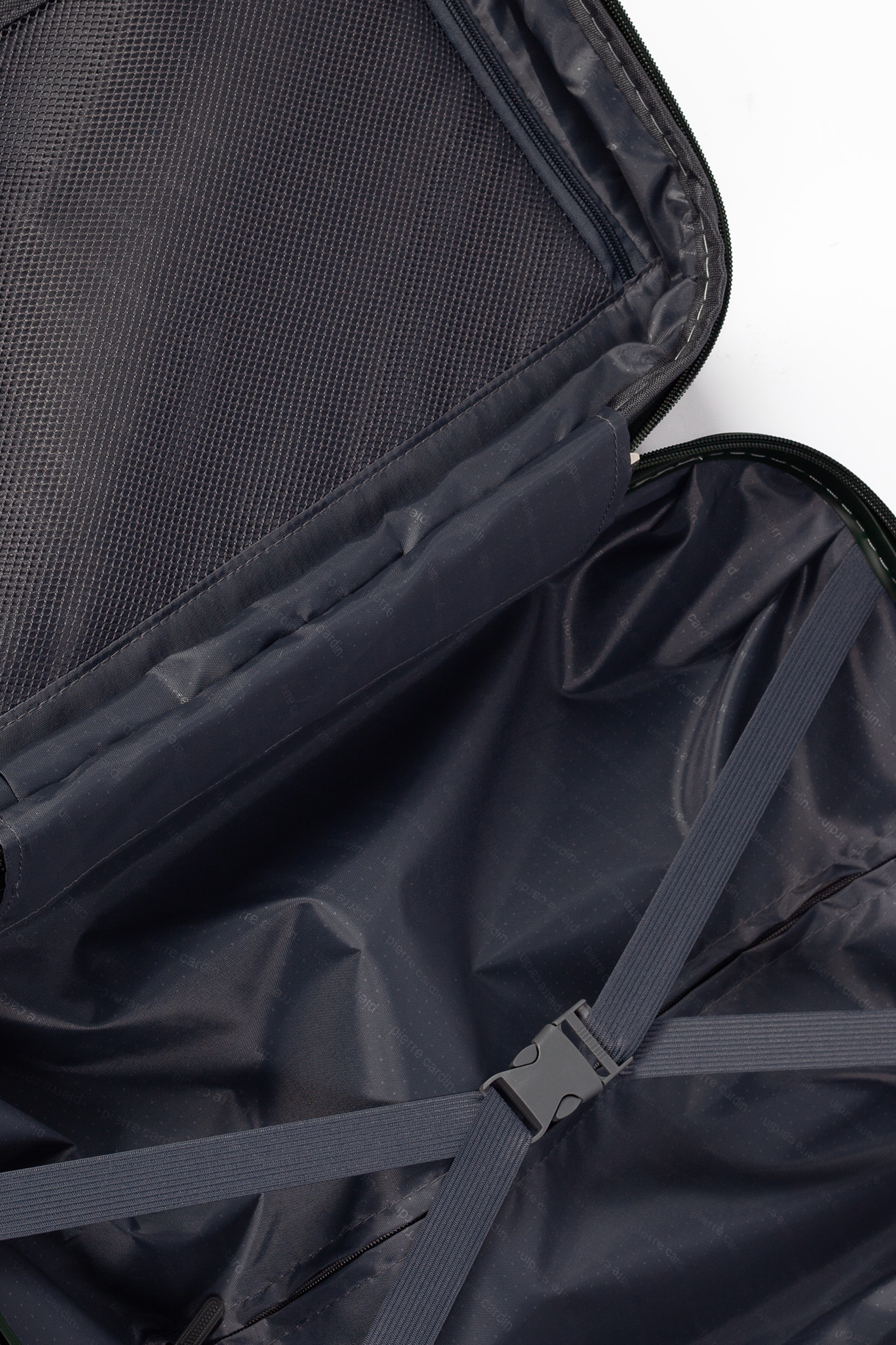 Travel suitcase PIERRE CARDIN PP44-LEE08-NERO-M