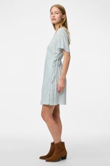 Vapaa-ajan mekko PIECES 17154743-Cloud-Blue-FL