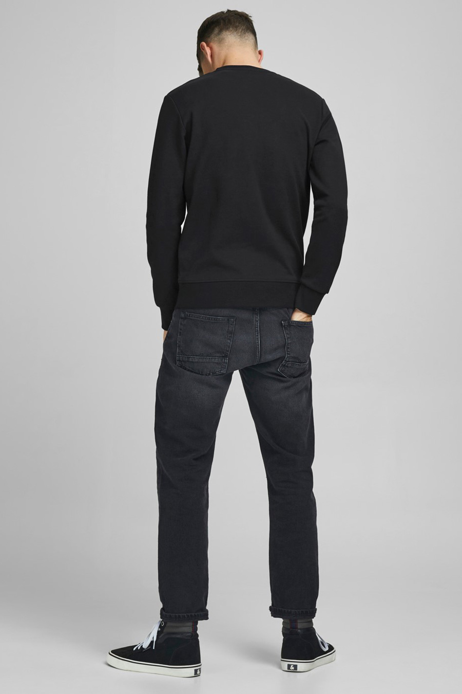 Sporta džemperis JACK & JONES 12181903-Black