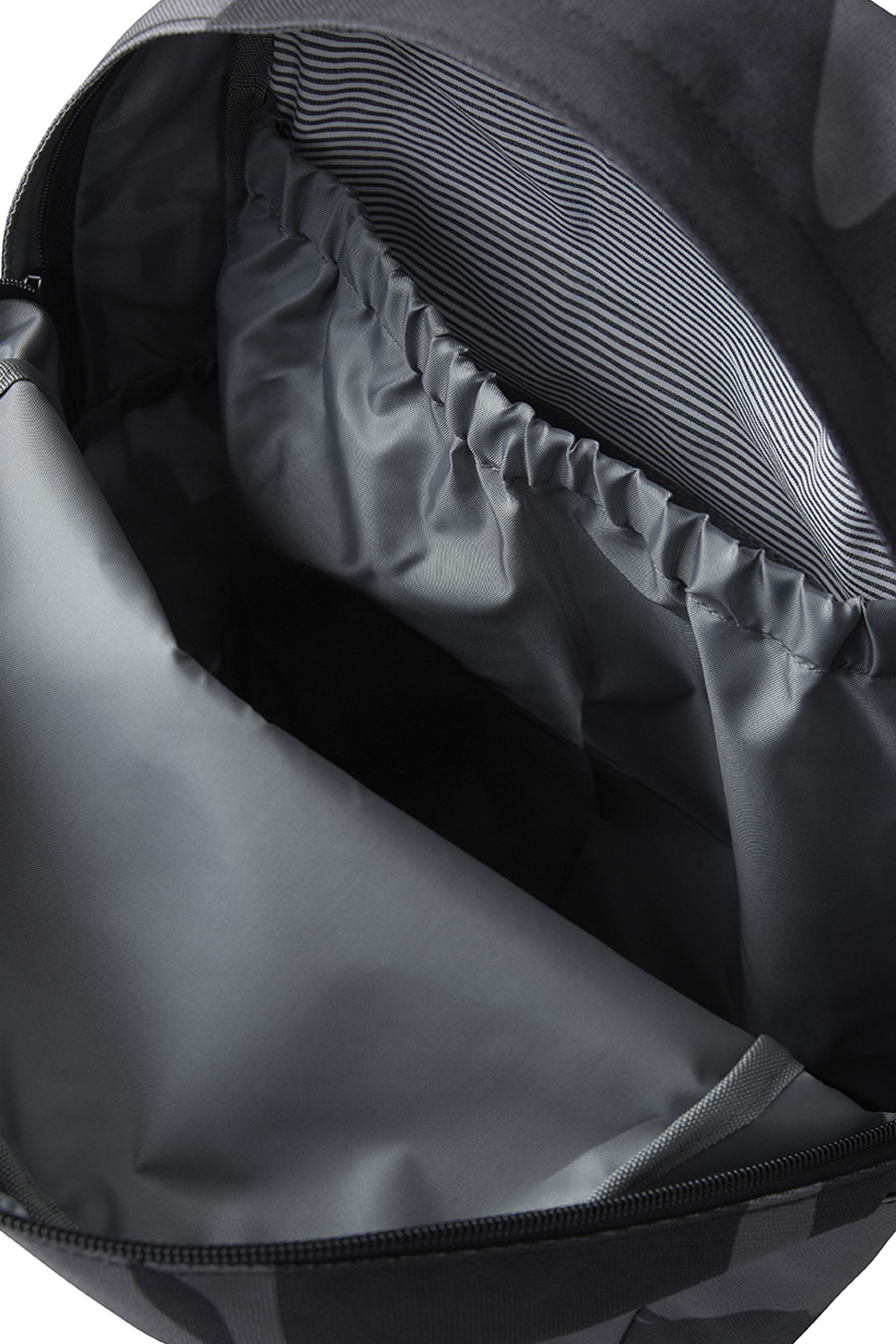 CAT mugursoma 18l 83141-179