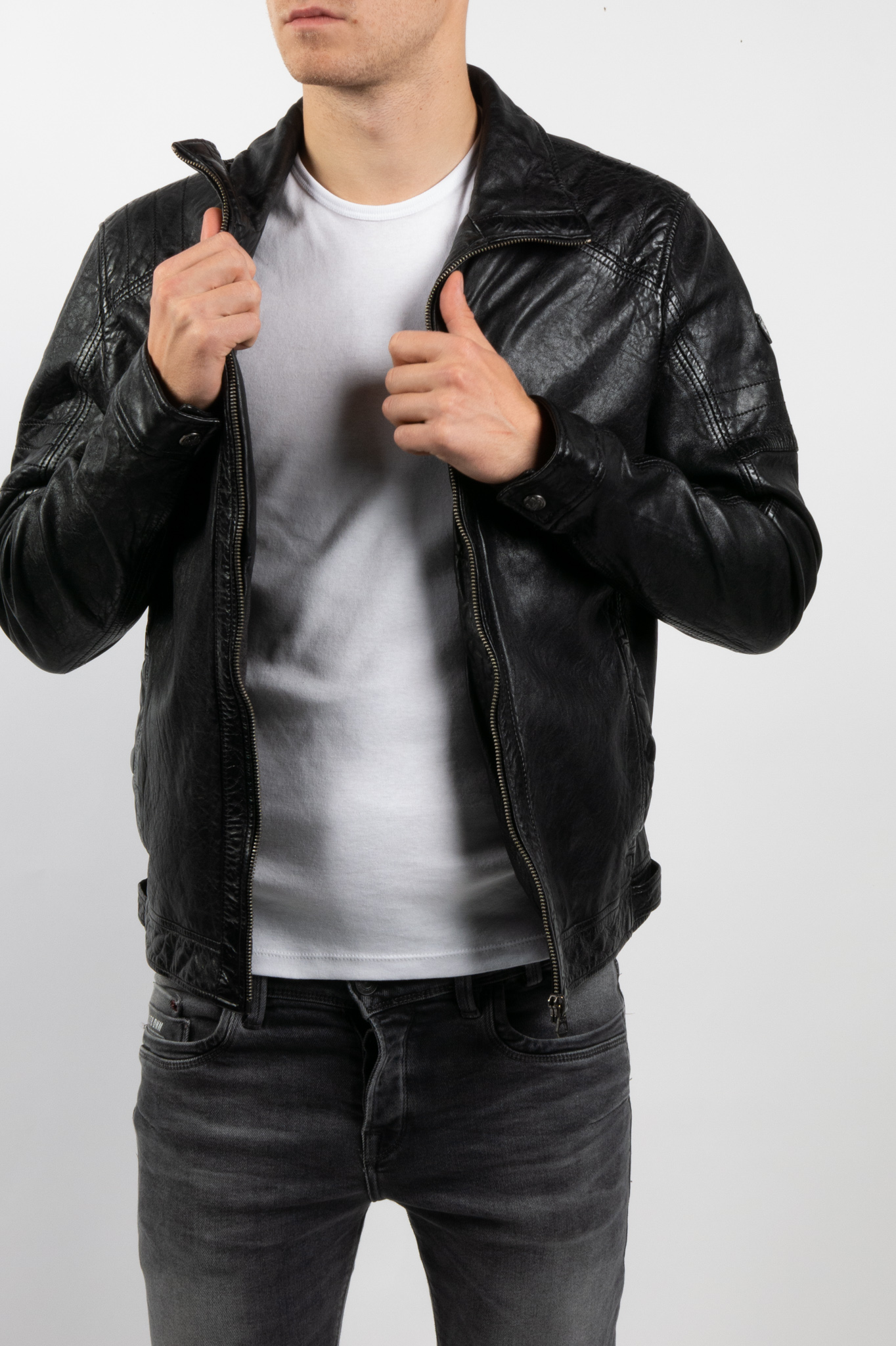 Ādas jaka GIPSY GBCairo-STUV-BLACK