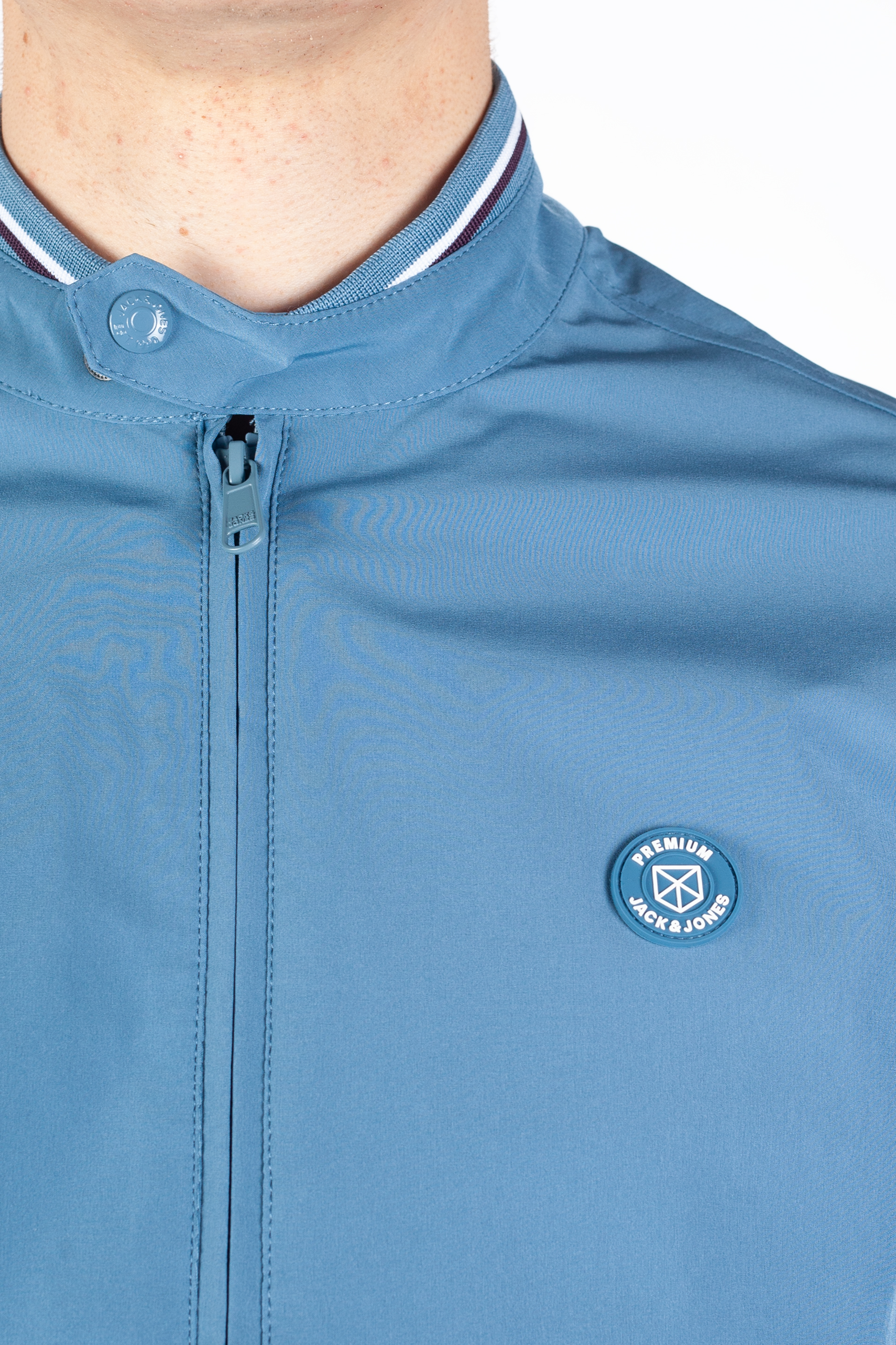 Vējjaka JACK & JONES 12251906-Captains-Blue