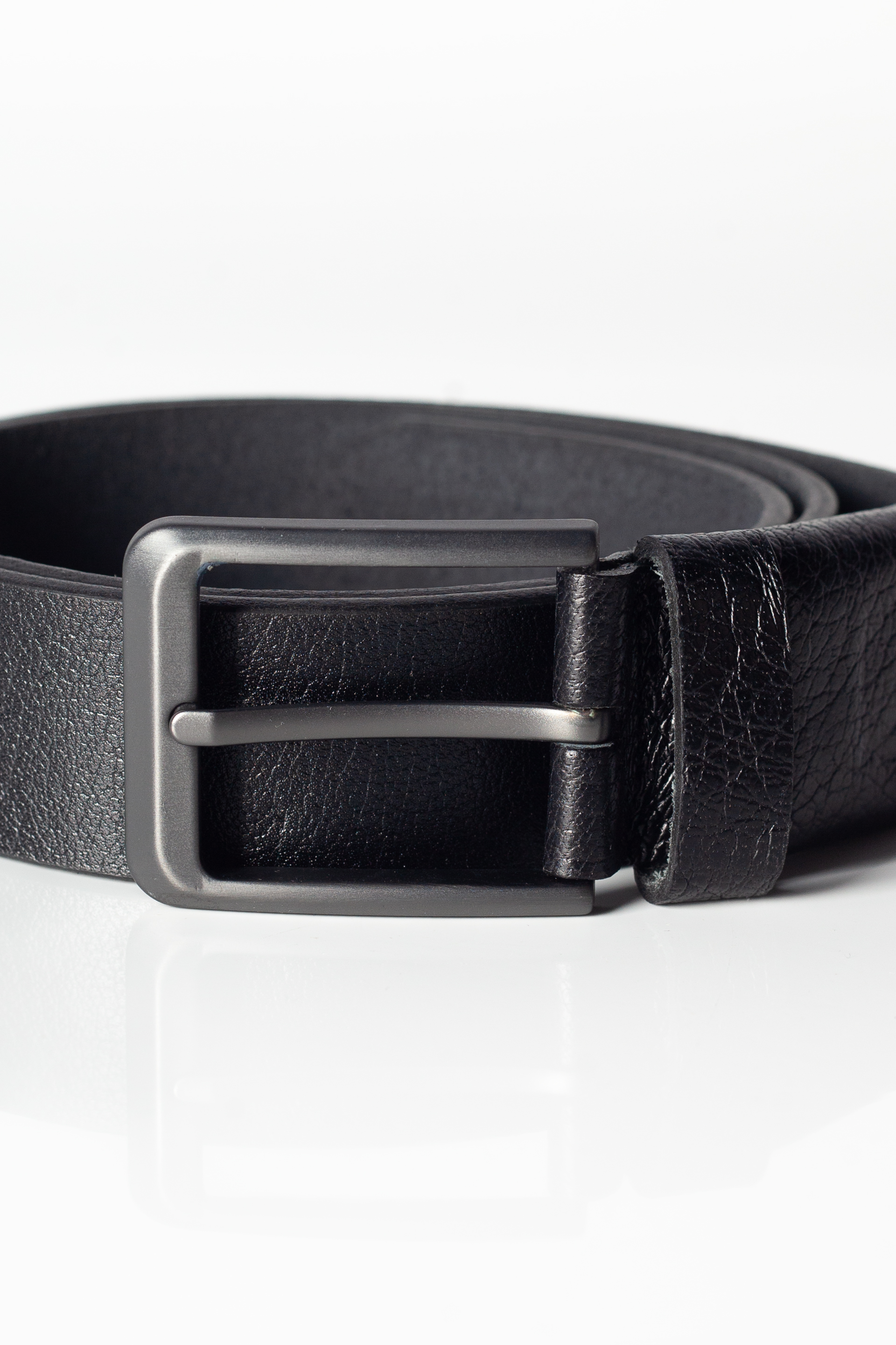 Кожаный ремень BLK JEANS 011098-203-01-4237