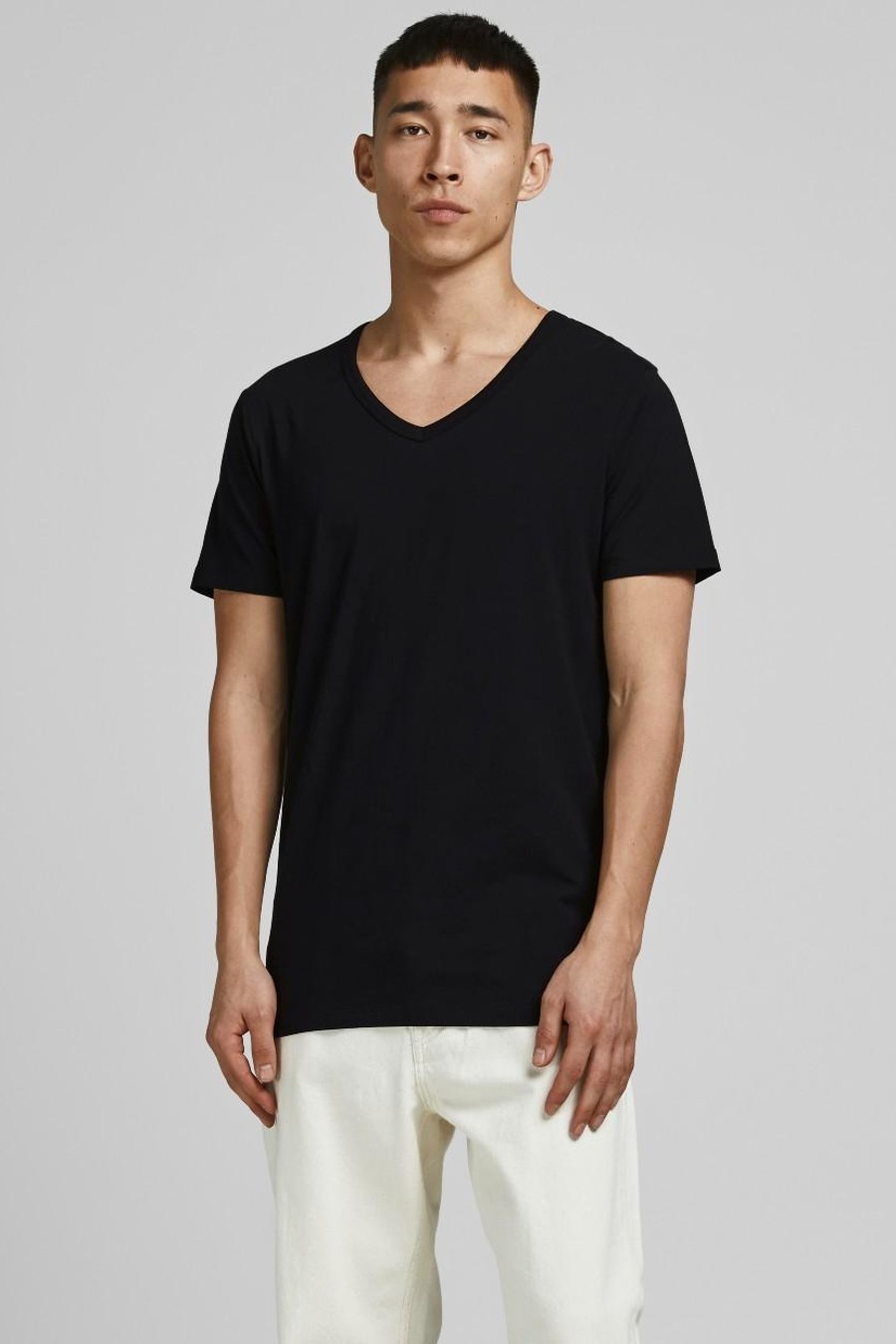Футболкa JACK & JONES 12133914-Black