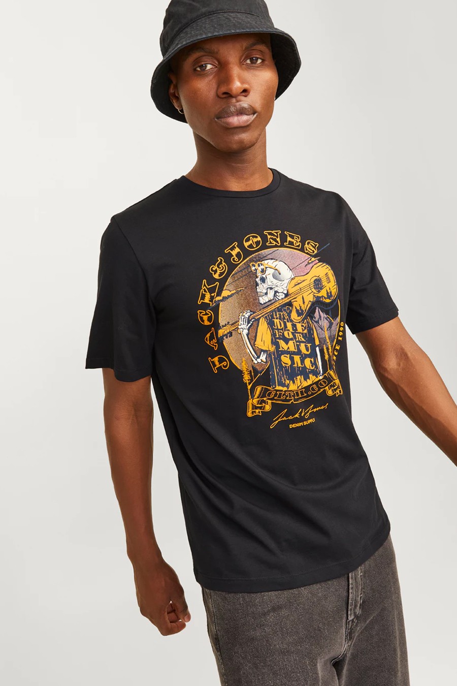 Футболкa JACK & JONES 12256782-Black-B