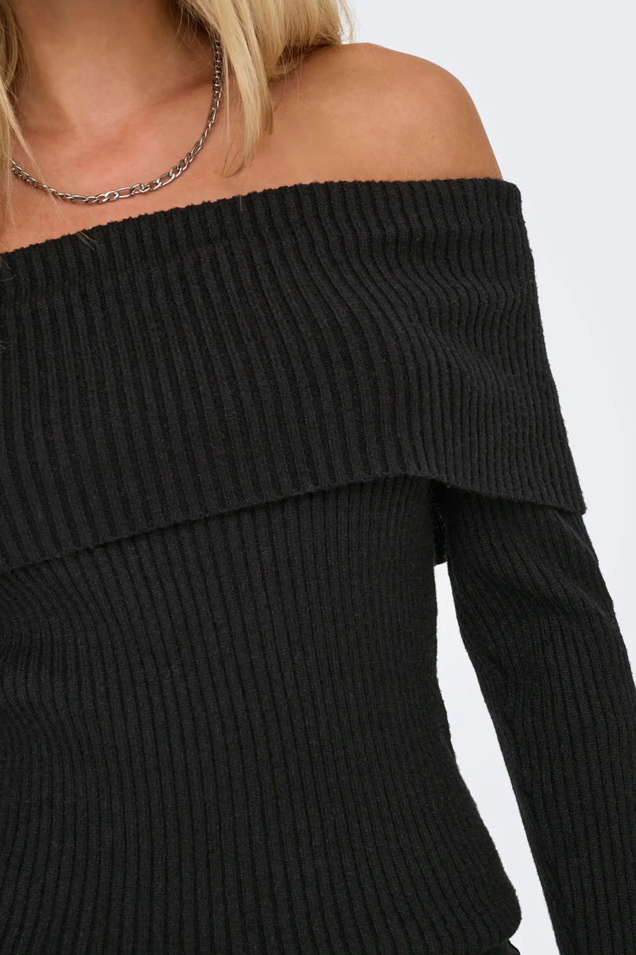 Свитер ONLY 15311830-Black