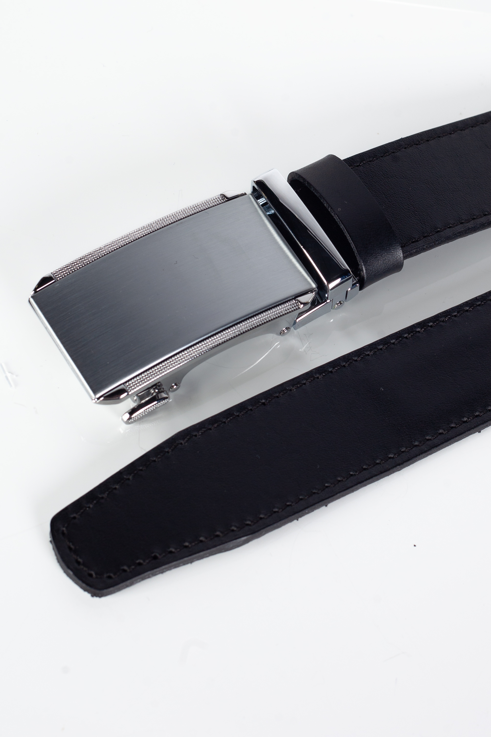 Кожаный ремень X JEANS BASICS 98-009-AT31