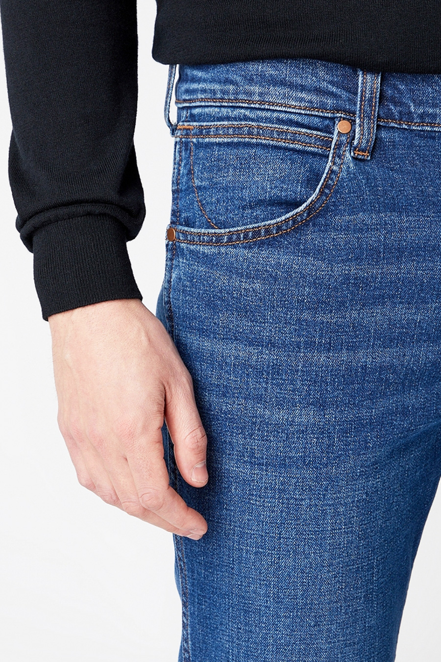 Джинсы WRANGLER W15QHN20R