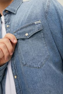 Джинсовая рубашка JACK & JONES 12138115-Medium-Blue