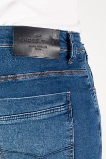 Джинсовые шорты CROSS JEANS A550-011