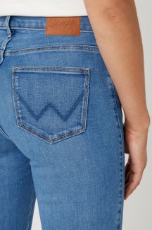 Джинсы WRANGLER W26RCY37N