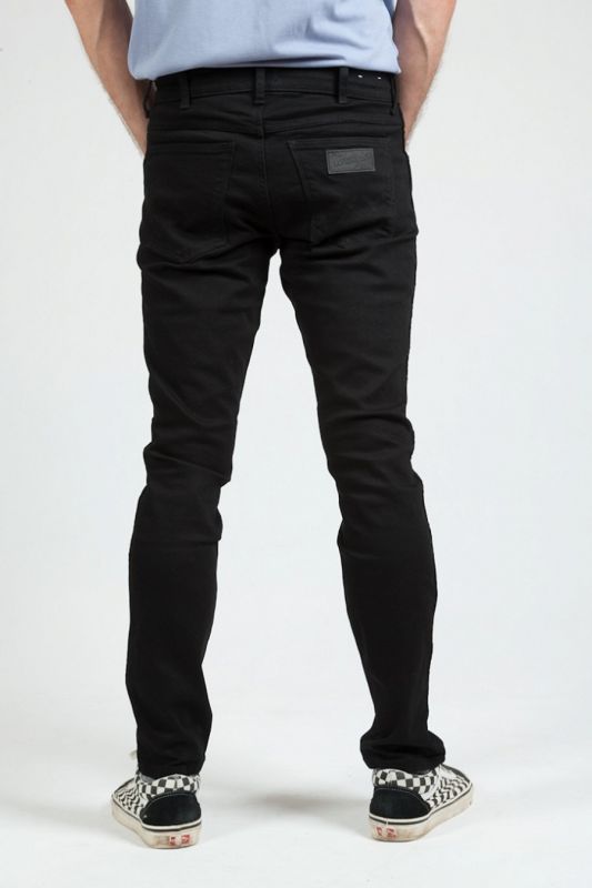 Джинсы WRANGLER W18SHPP40